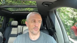 Новый Mercedes-Benz GLS 450d - 381лс, 2024г, цена 17.000.000 рублей.