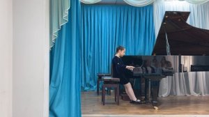 Вараксина Аделина, 8 лет. П.И. Чайковский "Песня жаворонка".