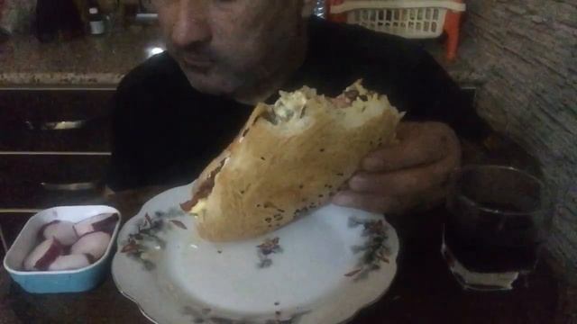 ASMR | MUKBANG | My Evening Dinner | Huge Sandwich 🥪 with Sausages, Tomatoes 🍅, Garlic & Onions