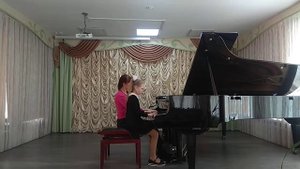 А.П.Соловьёв-Седой "Подмосковные вечера"исполняет фортепианный дуэт Гудошкина Ольга,Солощева Ольга.