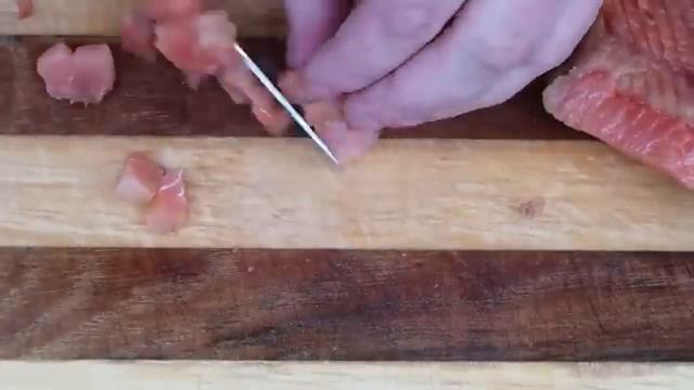 4 царских салата с красной рыбой и икрой.mp4