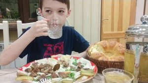 MUKBANG  EATING #beshbarmak (not asmr)/Кушаем #бешбармак