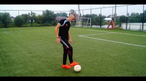 Обучение финтам в футболе (для начинающих) "СОМБРЕРО в стиле РОНАЛДИНЬО И НЕЙМАРА"