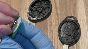R50 Mini Cooper Key Fob Battery Replacement