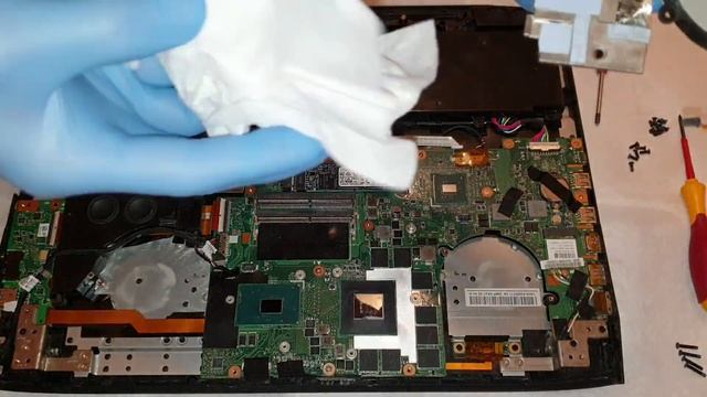 Acer Predator 17 G9-793 proper clean, thermal paste renew // чистка, замена термо пасты смотреть онлайн