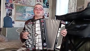 В армию мать провожает 4 сына.