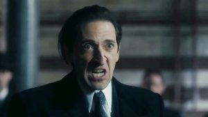 Томас Шелби напрягает Луку Чангретта.