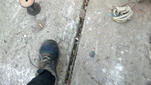 ПОИСК МЕДИ..... Наткнулся на вынос алюминиевых кабелей. Съездил к дяде мише, снова отдал цветмет) смотреть онлайн