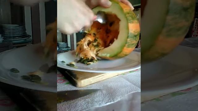 Как се вадят семки Австрийска тиква смотреть онлайн