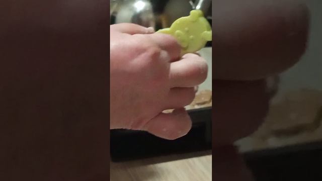 печём печенья часть 1