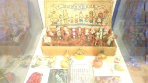 Миллион за советскую игрушку! Ёлочные украшения времён СССР стали стоить огромных денег!