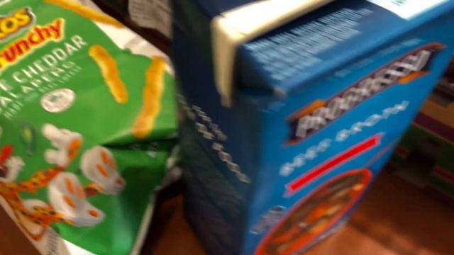 FREE FOOD IN  AMERICA.  БЕСПЛАТНАЯ ЕДА В  АМЕРИКЕ   Штат Орегон Что сегодня  получили.