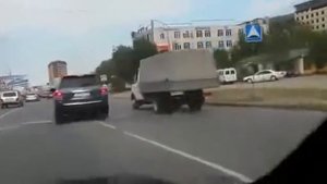 Газель против Тойота