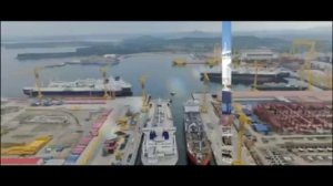 На судоверфи Звезда построили первый российский газовоз ледового класса