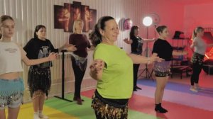 Уроки восточного танца. Часть 1.