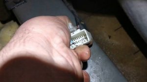 Mitsubishi outlander . Не выключается магнитола.