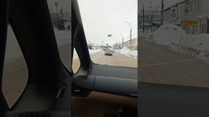 Полный привод в городе решает. Toyota Noah.