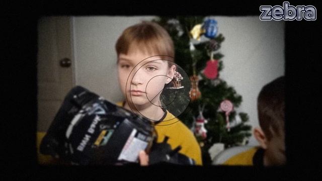 открываем новогодние подарки дешёвый средний и дорогой