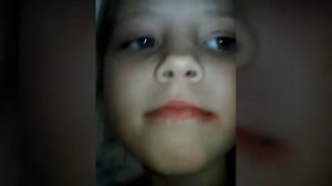 Песня клип про Я дую свои губки Я крашу свои реснички