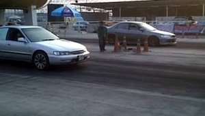(402M) Honda Accord 2000 G6 H22A VS Honda Accord 1995 G5 H23A by TAJALOM
