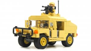 Собираем военный автомобиль M1025 HMMWV из ЛЕГО -конструктор Decool modern war 2111