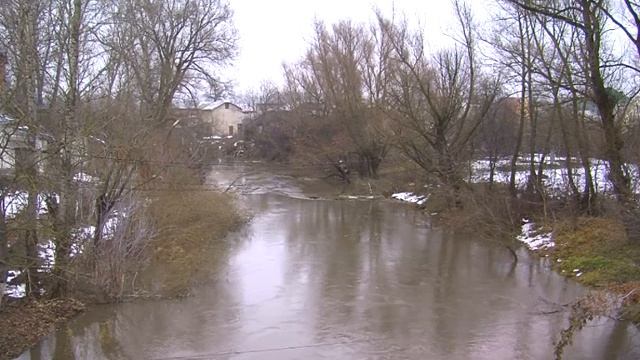 З СНІГУ У ВОДУ смотреть онлайн