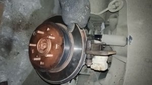 Скрип колеса заднего/Mitsubishi Outlander XL/ Rear wheel creaking