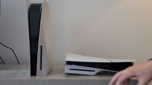 How to Insert Disc in PS5 "Slim" or PS5