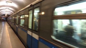 81-740/741.4 Русич На станции Электрозаводская