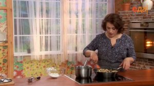 Порционные пироги с курицей, баклажаном и грибами | Теле-теле-тесто