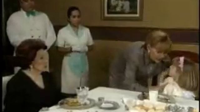 REDUBLAGEM - Usupadora - Paola enfrenta Leda no jantar ! смотреть онлайн