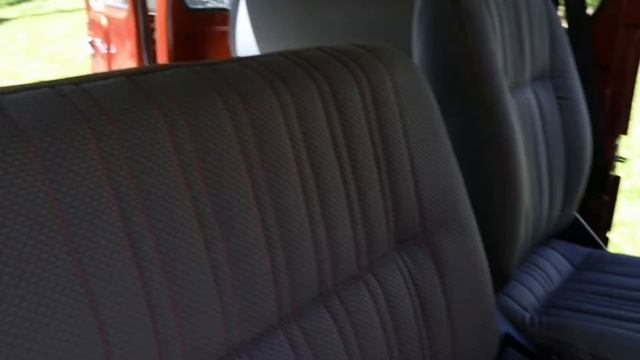 1980 FJ40 Toyota Land Cruiser смотреть онлайн