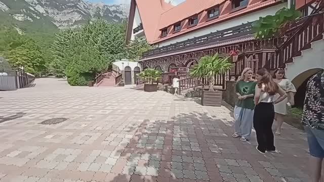 Ялта. "Поляна сказок"-2024