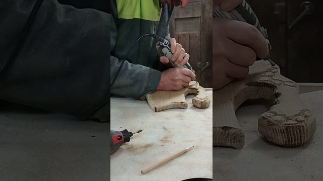 Гравировка доски- топора из дуба. смотреть онлайн