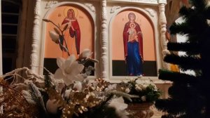 Ночная Божественная Литургия.