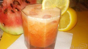 Арбузный напиток с апельсиновым соком
