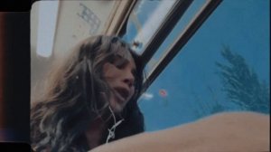 boajey -  її речі пропахли старим секонд хендом