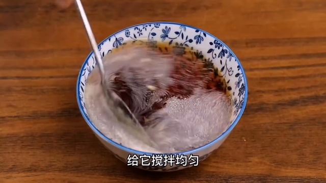 豆腐和韭菜做出的美食教程，這樣做出來的比肉還香！