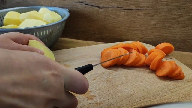 Perfect potatoes with chicken.  A quick and easy dinner. #potatorecipe #recipe #easyrecipe