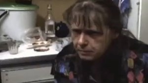 Пьяная бабка жжет