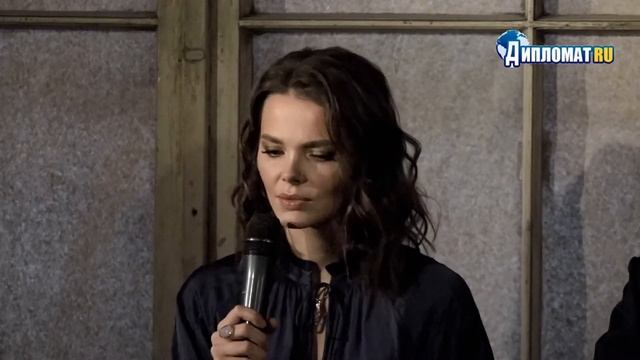 Елизавета Боярская - об Ольге Берггольц и спектакле "Я жила"