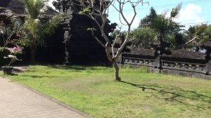 Храм Гоа Лавах.(Летучей мыши)Бали .Индонезия