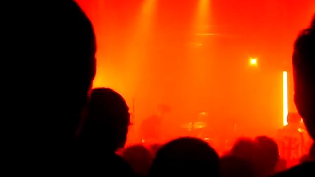 Hands Around My Throat DEATH IN VEGAS live 14/12/2011 Cambridge Junction смотреть онлайн