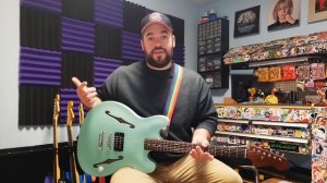 FENDER TOM DELONGE STARCASTER REVIEW