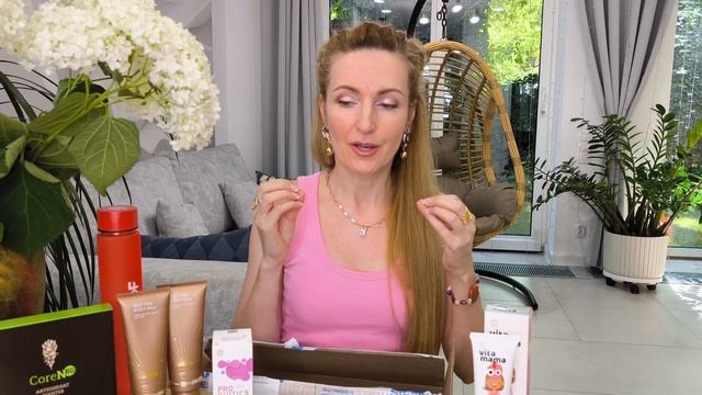 Распаковка заказа из Siberian Wellness смотреть онлайн