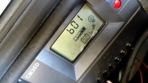 Бюджетный контроллер солнечных панелей с регулировкой напряжения заряда