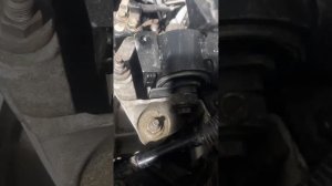 МАЗДА СХ 5 ЗАМЕНА ПОДУШКИ АКПП ЧАСТЬ 1