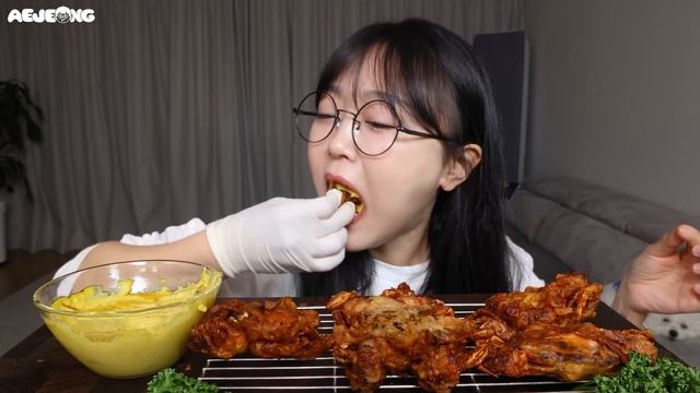 바삭한 소프트쉘크랩튀김에 카레소스듬뿍!🦀요리먹방 Fried Soft Shell Crabs with Curry Sauce Mukbang ASMR