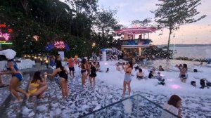 BORACAY FOAM PARTY at VENTANA Pool Kudetah District | FAIRWAYS & BLUEWATER Boracay, Philippines