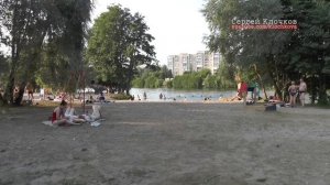 На бассейне летом Саров